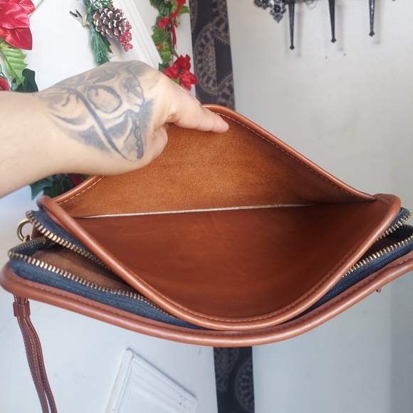 Vintage Coach British Tan Standard Clutch 5140 🤎 READ